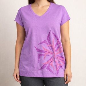 Old Navy Top pink/purple color with flower print on left side, size medium